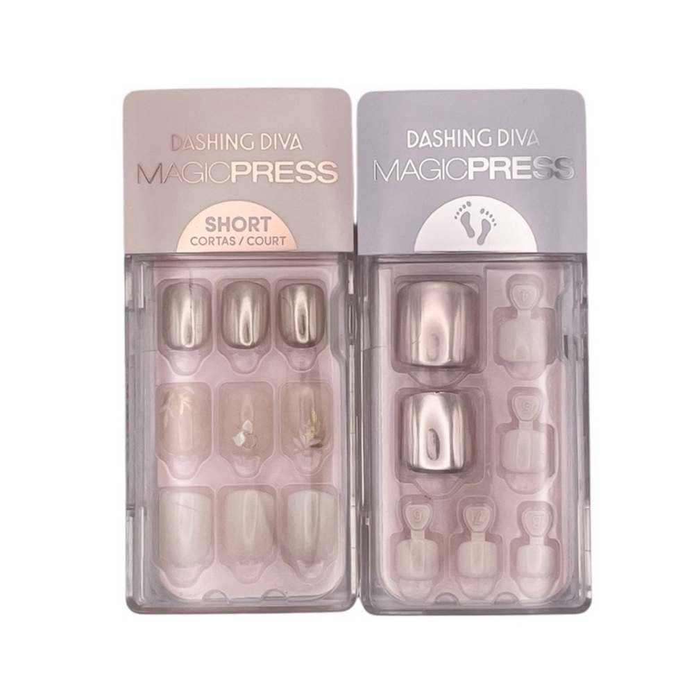 Dashing Diva Magic Press - Matching Mani and Pedi Set.